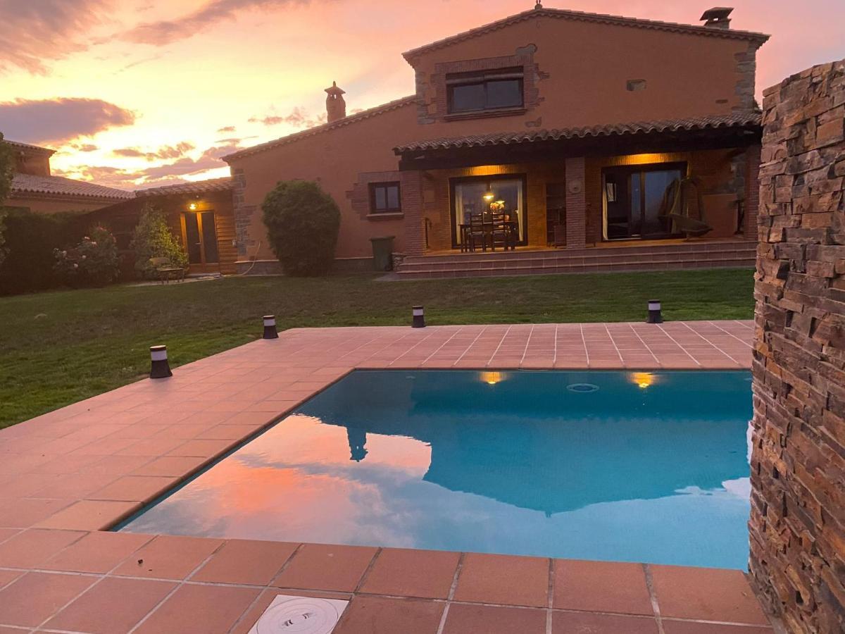 Villa Sol Peralada Golf Экстерьер фото