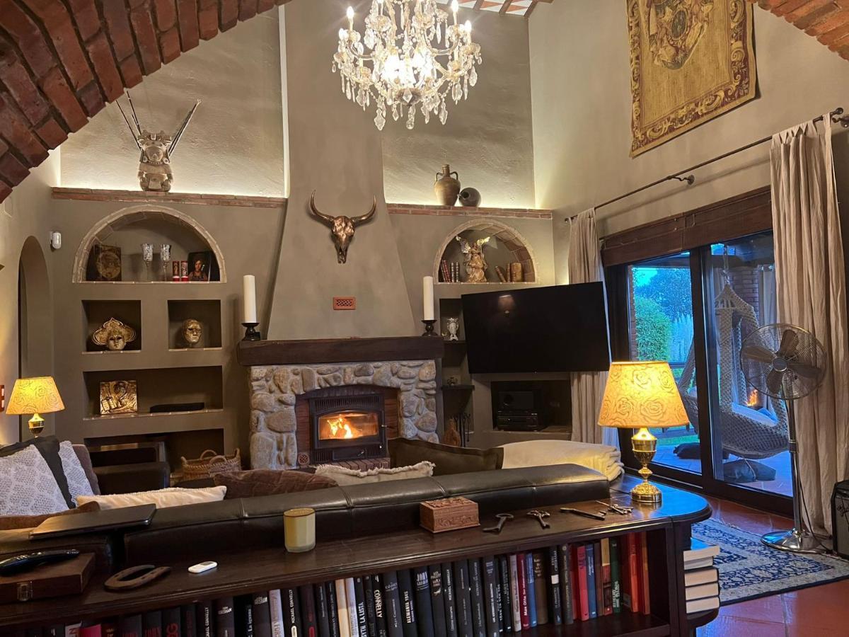 Villa Sol Peralada Golf Экстерьер фото