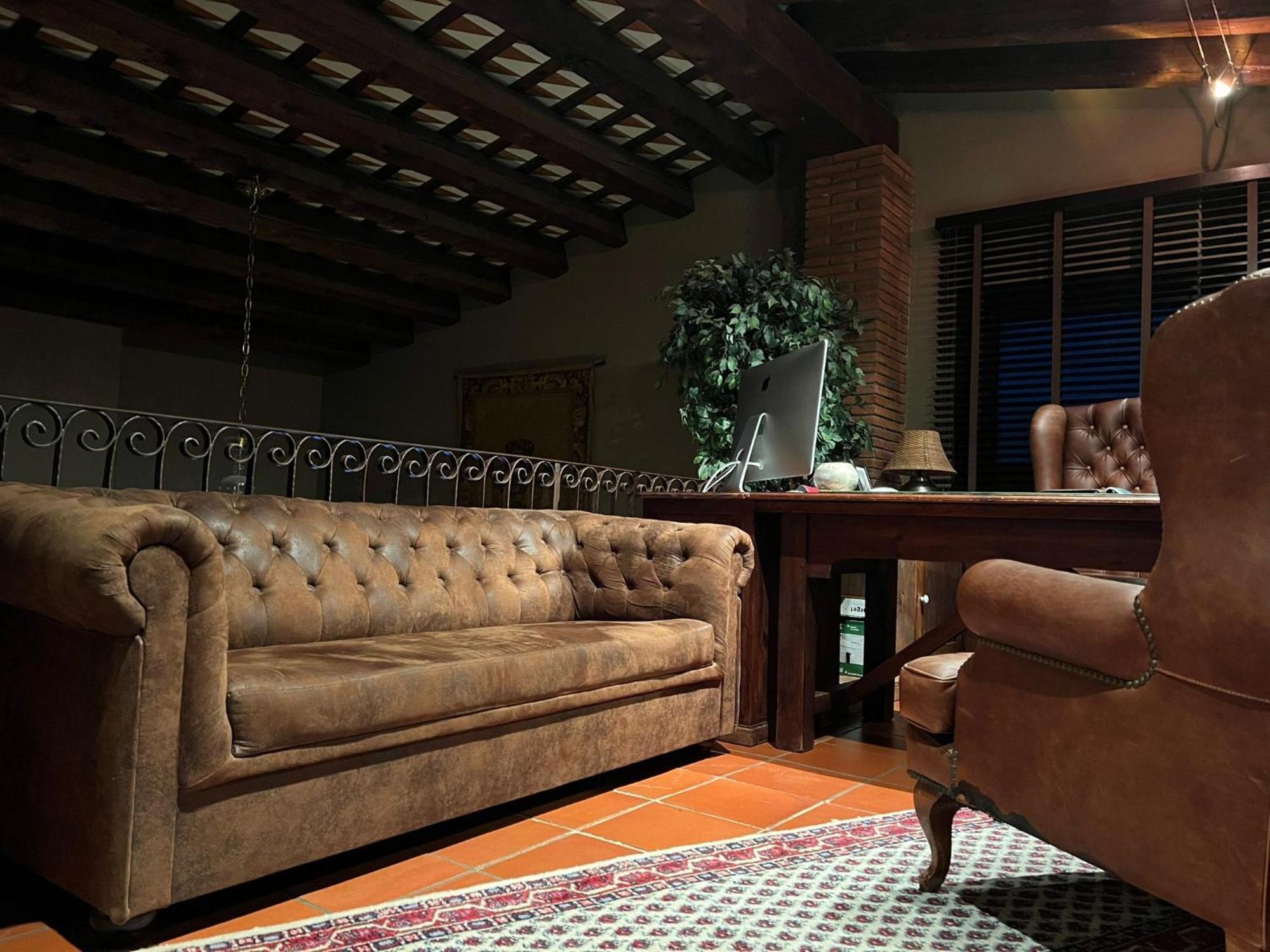 Villa Sol Peralada Golf Экстерьер фото